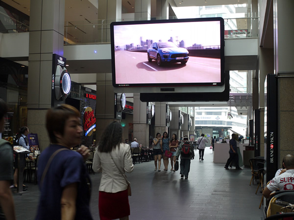 Porsche (PKL Led Screen)